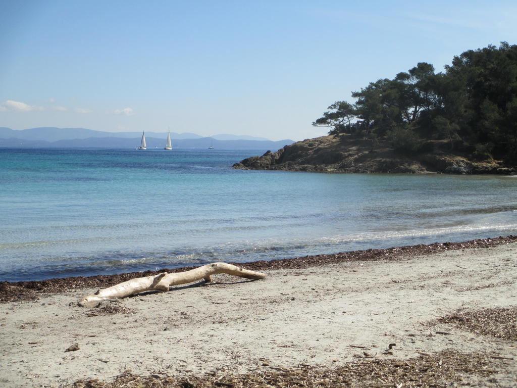 Ibis Styles Hyeres Rooftop & Spa Exterior foto